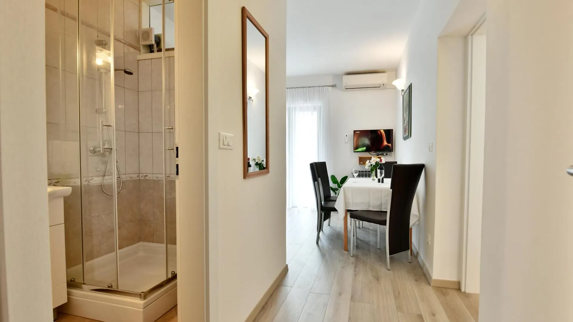 Apartments Marija Porec 0*,  Croatia